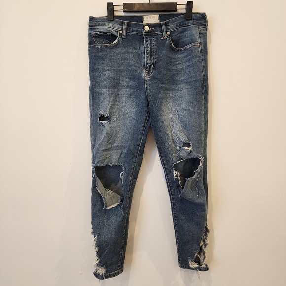 Free People Distressed Jeans - Picture 4 of 8